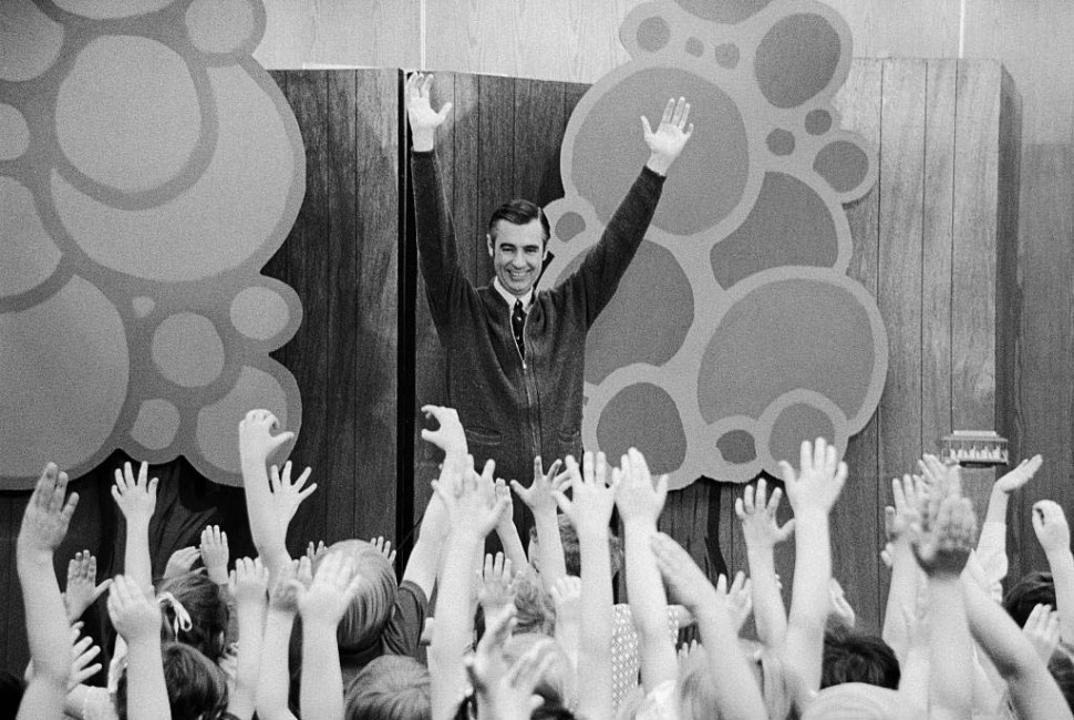Mister Rogers Entertaining Children